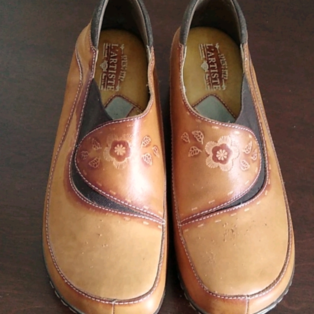 L,Artiste women clogs shoes